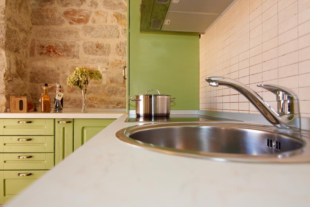 Villa Dalmatian Stone House à Krapanj Extérieur photo